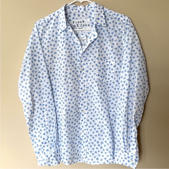 Like New Frank & Eileen Barry Button Down Top Signature Crinkle Hearts Large - Picture 3 of 11